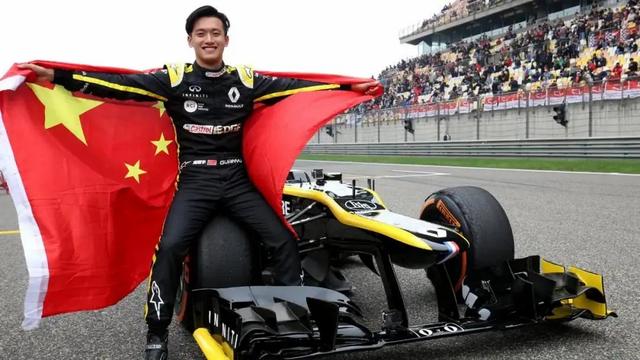 f1赛车游戏，F1 22评测找错方向的年货游戏